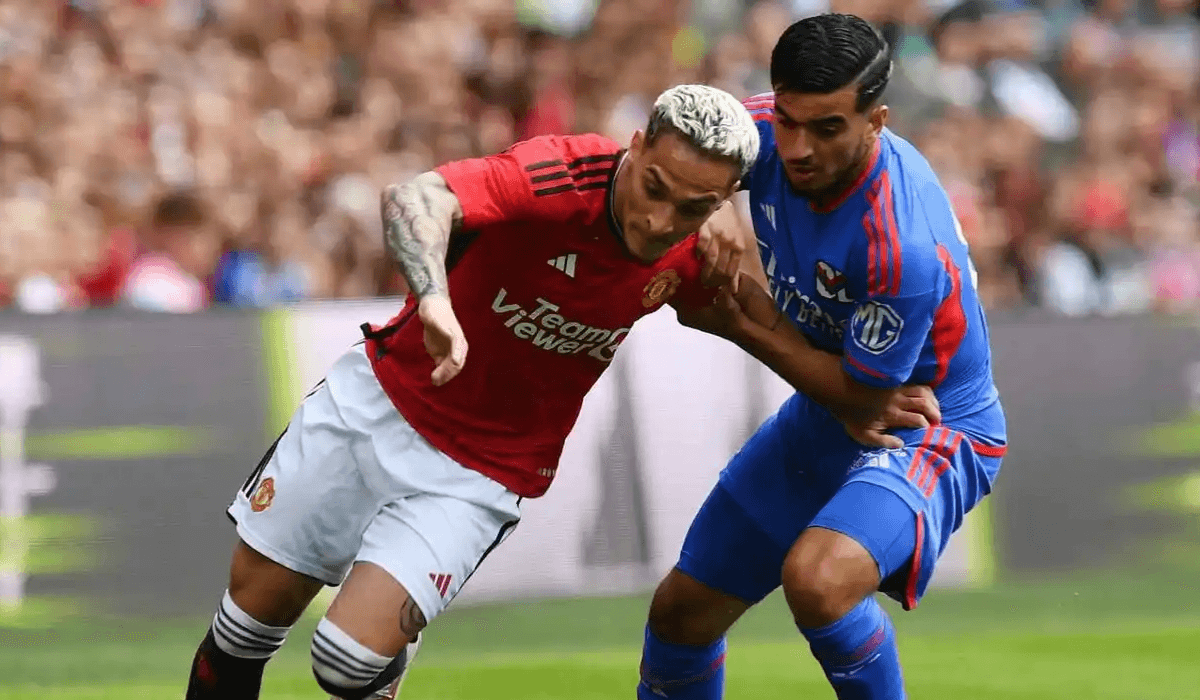 Manchester United vs Lyon