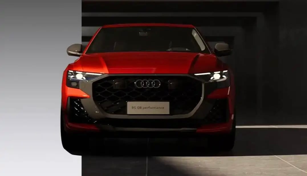 Audi RS Q8 Performance Unveiled