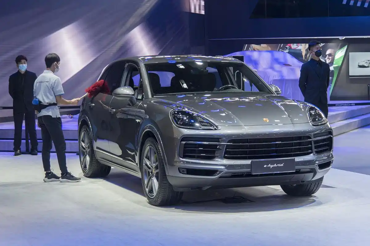 Porsche Cayenne 