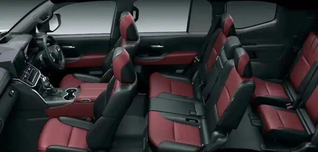 Toyota Land Cruiser interior 