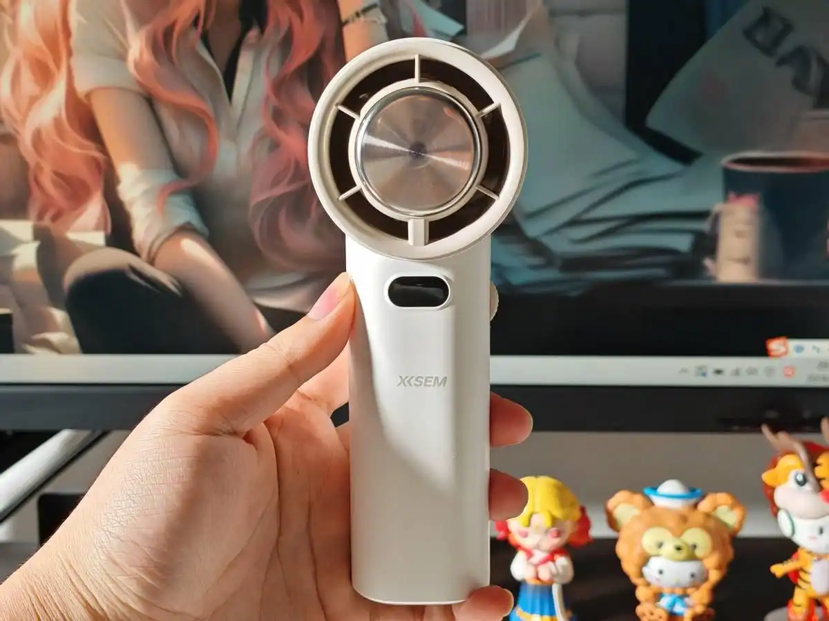 Smart & Stylish Mini Fan Xisem wind