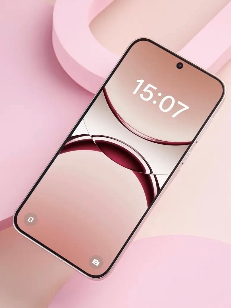 Front view of Oppo Find X9 Pro with punch-hole display and minimal bezels