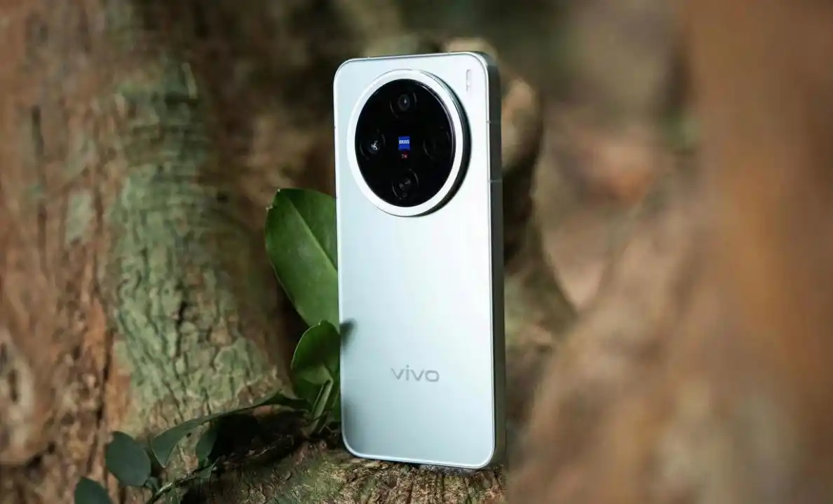 Vivo X300 smartphone with Zeiss-branded circular camera module placed vertically against a tree trunk in a natural outdoor setting