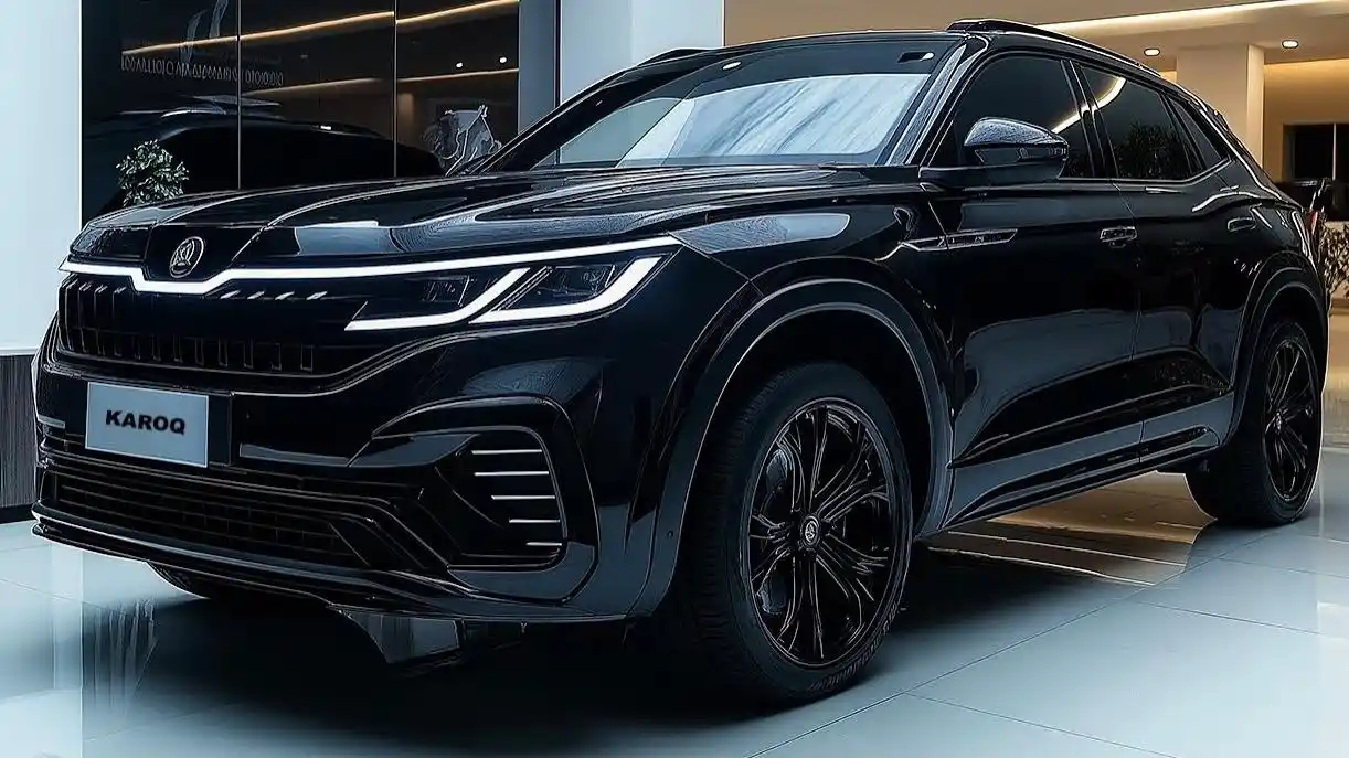 2026 Skoda Karoq in bold black design