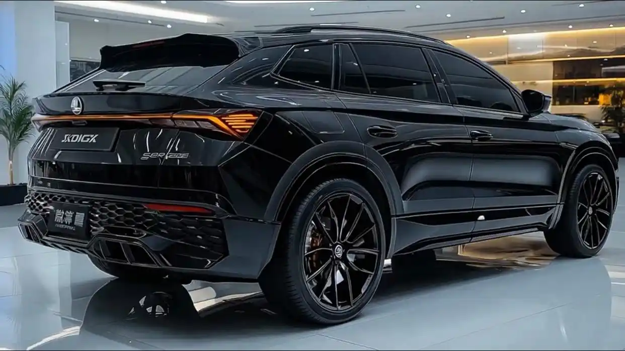 Skoda Karoq rear with sporty taillights