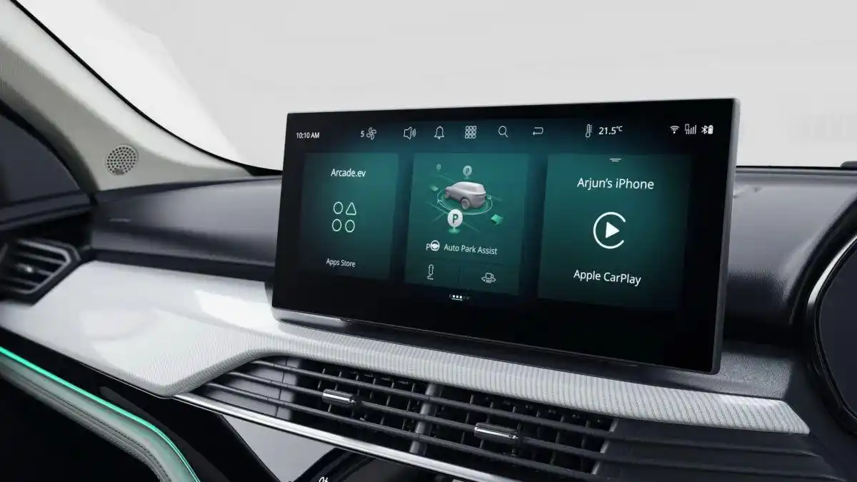 Tata Harrier EV touchscreen with Apple CarPlay display