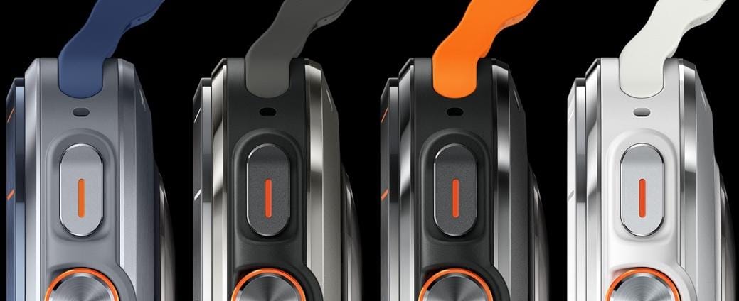 Galaxy Watch Ultra strap attachments and buttons